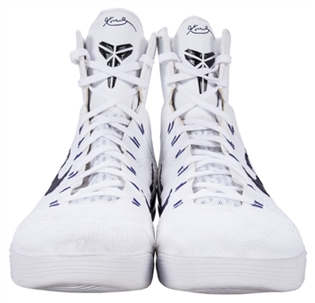 2014-15 Kobe Bryant Game Used & Photo Matched Nike White Kobe IX Elite Sneakers From 12/12/14 - The Game Before Passing Jordan On All-Time Scoring List (MeiGray)